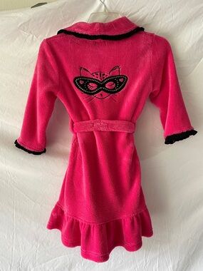 Girls Hot Pink Hooded Robe with Masked Cat Embroidery